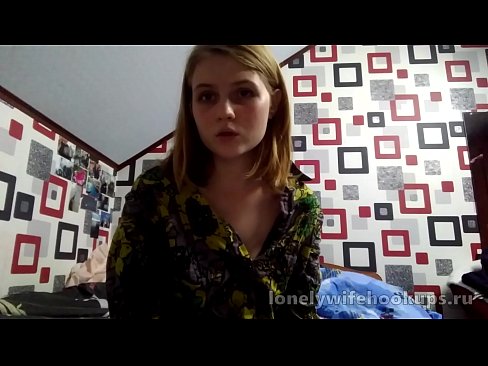 ❤️ Studentja e re bjonde nga Rusia i pëlqen karkat më të mëdha. ❤ Video seksi tek ne ❤